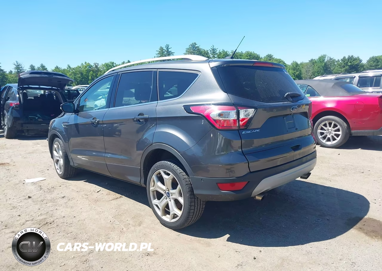 2017 Ford Escape Titanium VIN:1FMCU9J93HUD32453 - 3