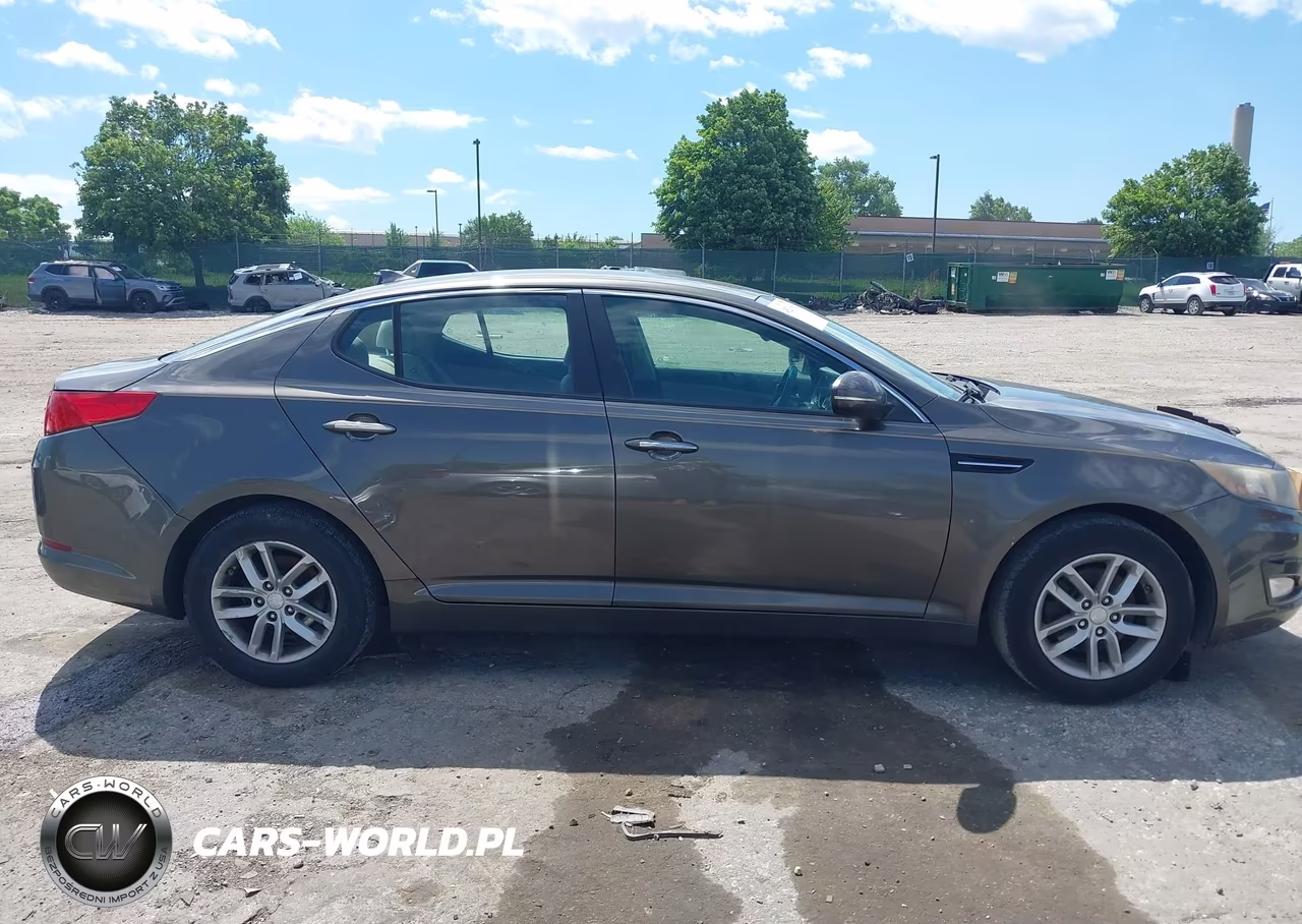2012 Kia Optima Lx VIN:5XXGM4A73CG075316 - 13