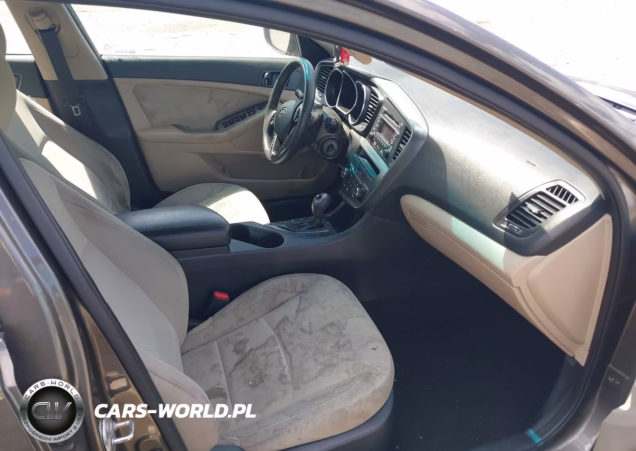 2012 Kia Optima Lx VIN:5XXGM4A73CG075316 - 5