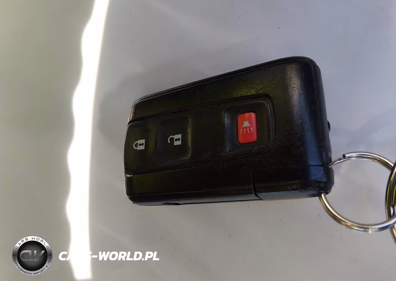 2005 Toyota Prius VIN:JTDKB20UX53114367 - 11