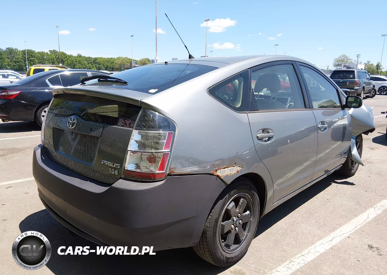 2005 Toyota Prius VIN:JTDKB20UX53114367 - 4