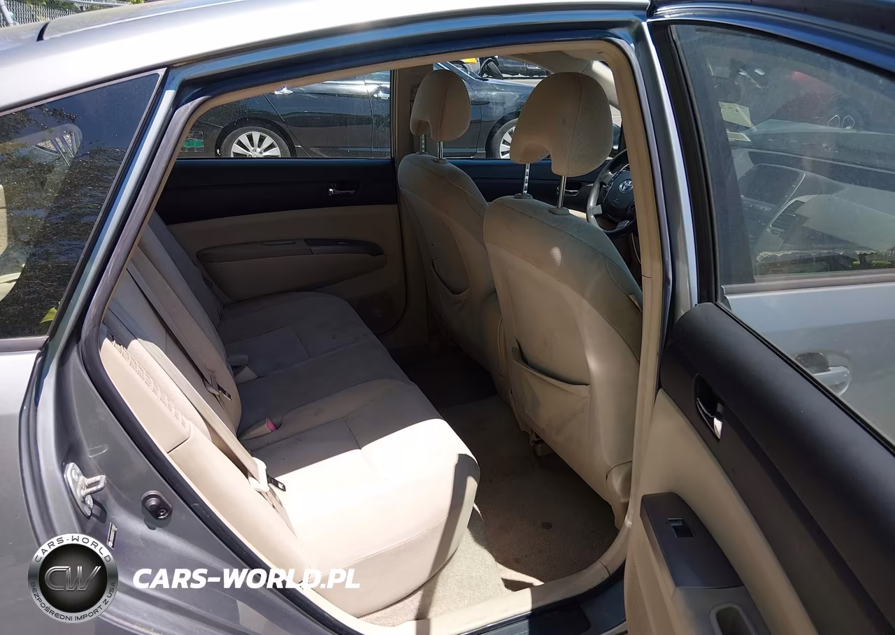 2005 Toyota Prius VIN:JTDKB20UX53114367 - 8