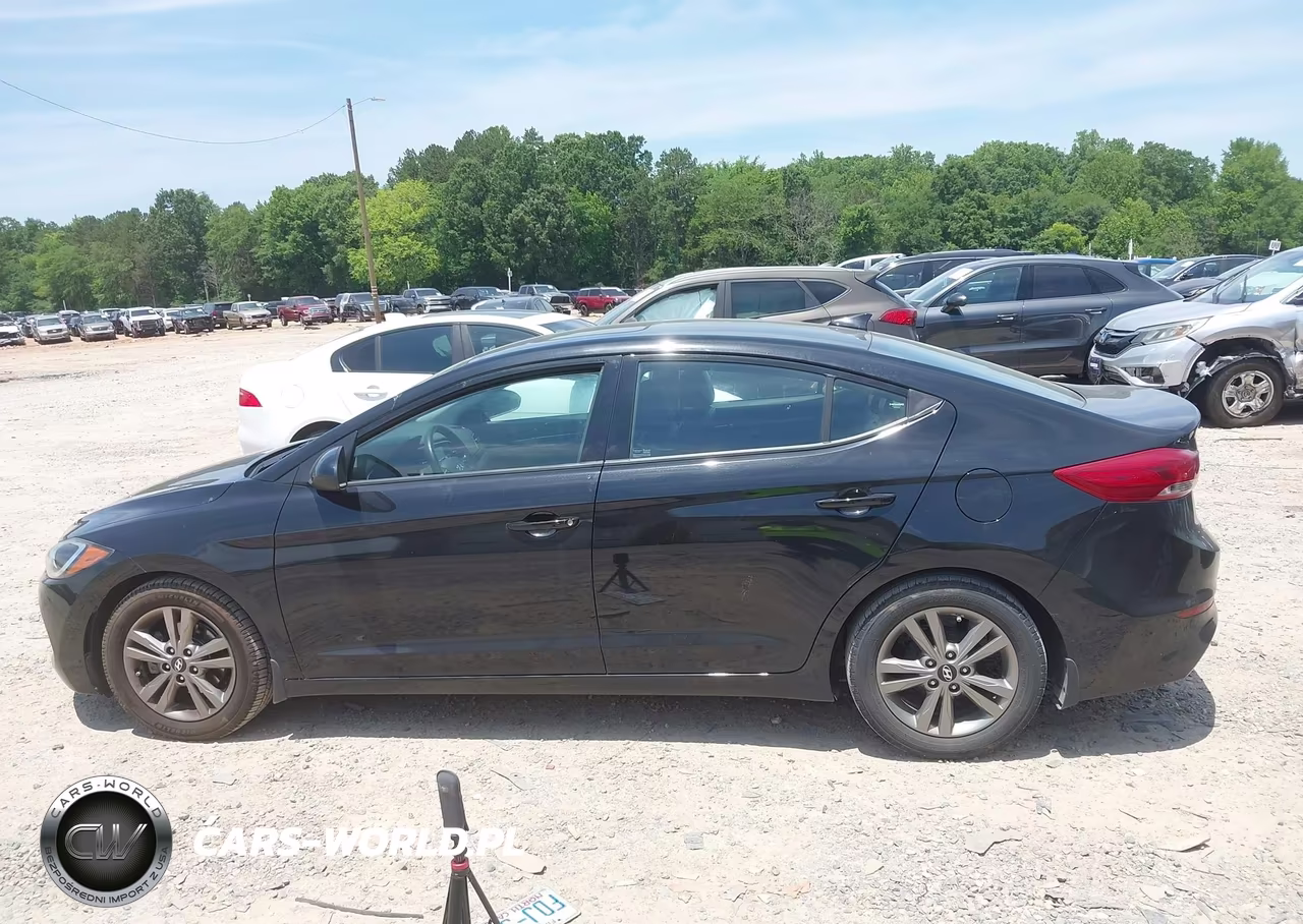 2017 Hyundai Elantra Value Edition VIN:5NPD84LF2HH140311 - 14