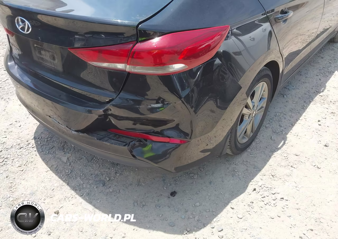 2017 Hyundai Elantra Value Edition VIN:5NPD84LF2HH140311 - 6