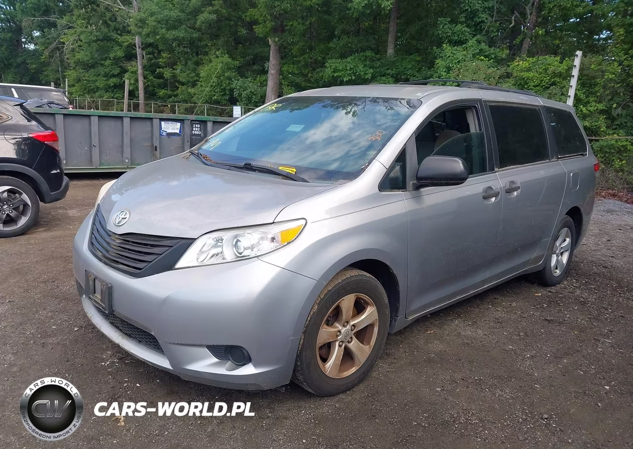 2011 Toyota Sienna VIN:5TDKA3DCXBS001961 - 2