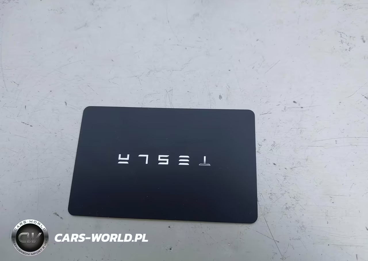 2025 Tesla Model Y Long Range Dual Motor Rear-Wheel Drive VIN:7SAYGDED3SA370803 - 10