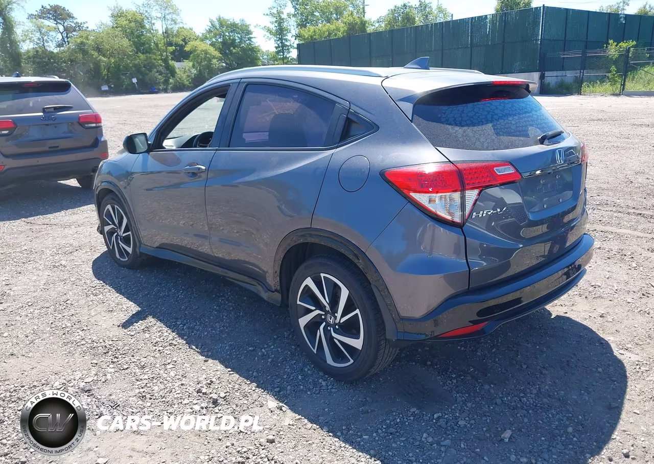 2019 Honda Hr-V Sport VIN:3CZRU6H11KG718452 - 3
