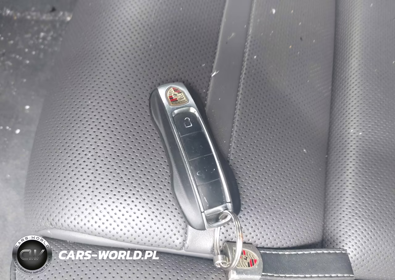 2020 Porsche Cayenne VIN:WP1AA2AY2LDA05133 - 11