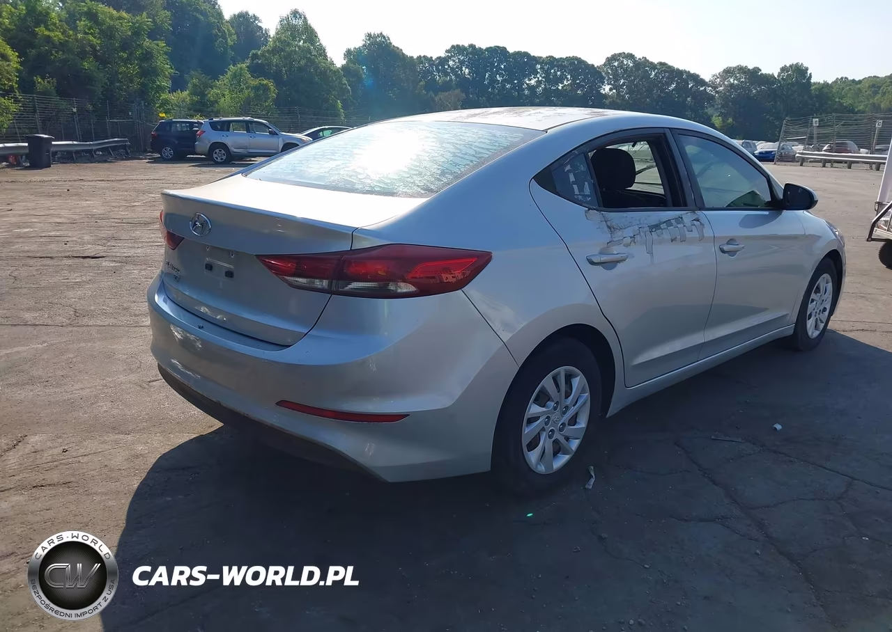 2018 Hyundai Elantra Se VIN:5NPD74LF5JH227337 - 4