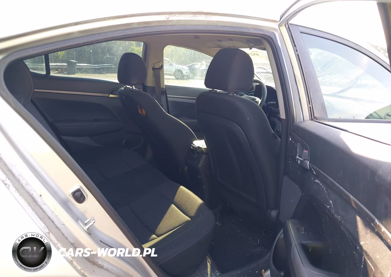 2018 Hyundai Elantra Se VIN:5NPD74LF5JH227337 - 8