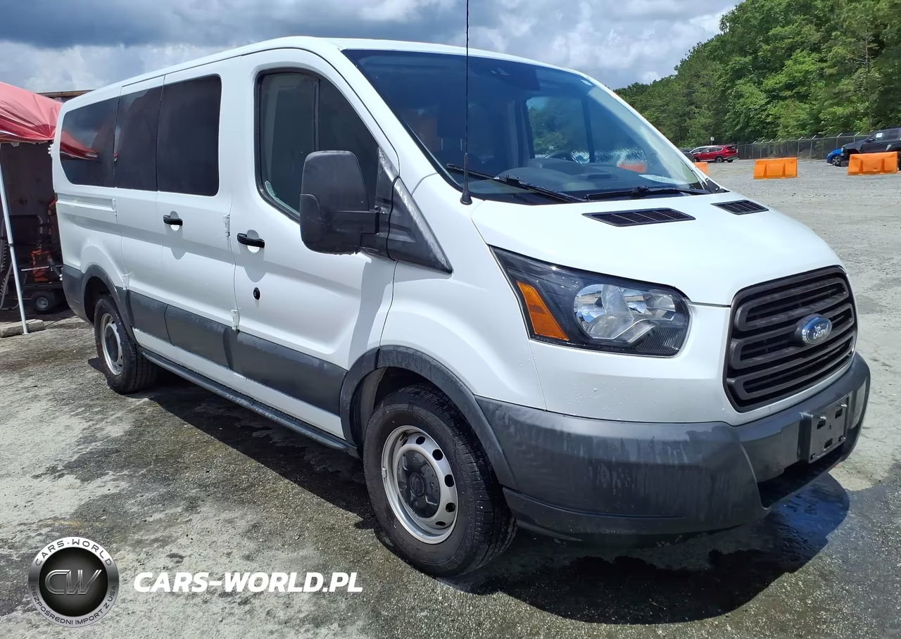 2018 Ford Transit-150 Xl