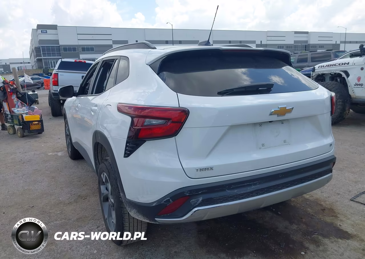 2025 Chevrolet Trax Fwd Lt VIN:KL77LHEP7SC207073 - 3