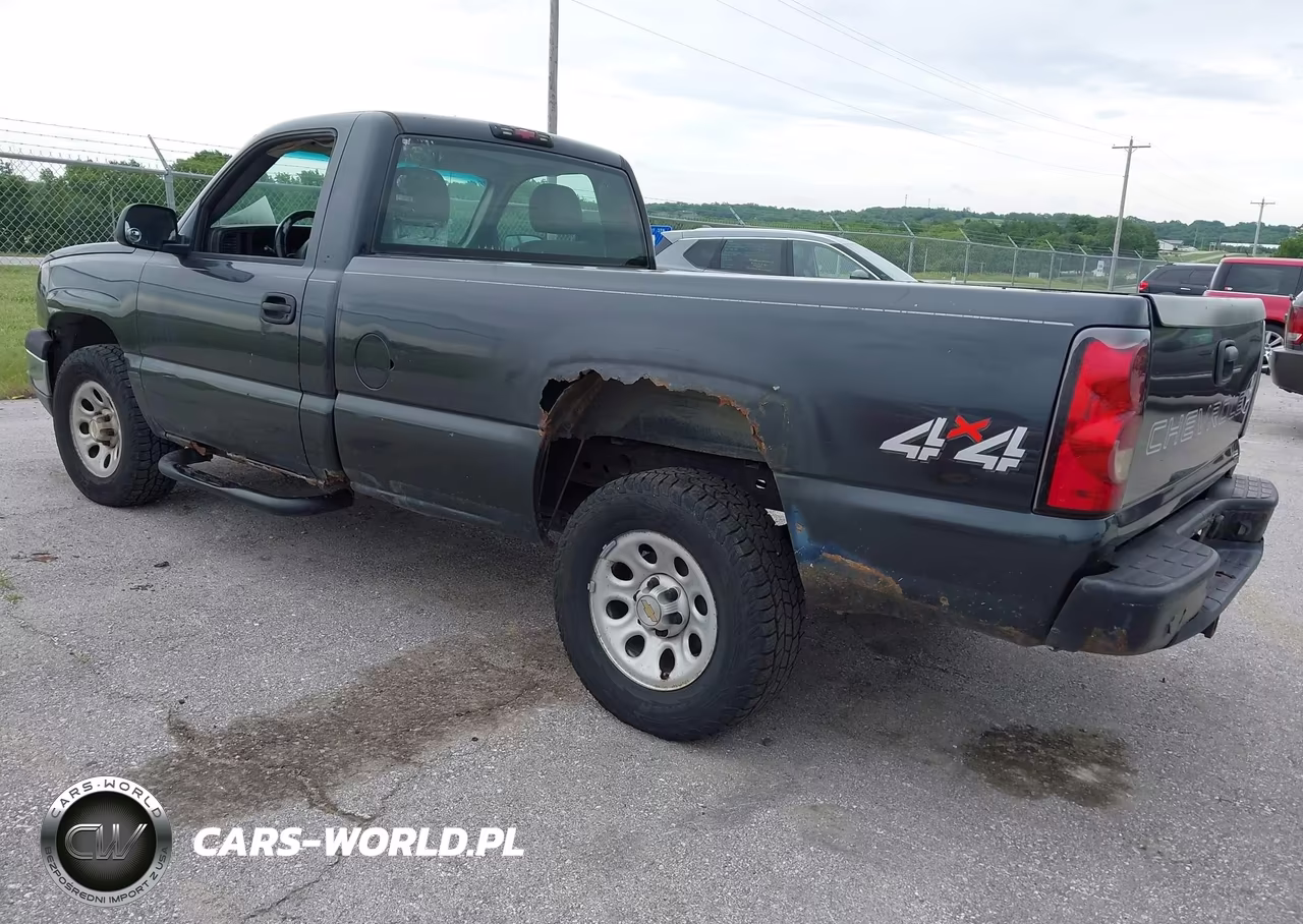2005 Chevrolet Silverado 1500 Work Truck VIN:1GCEK14X657160187 - 3