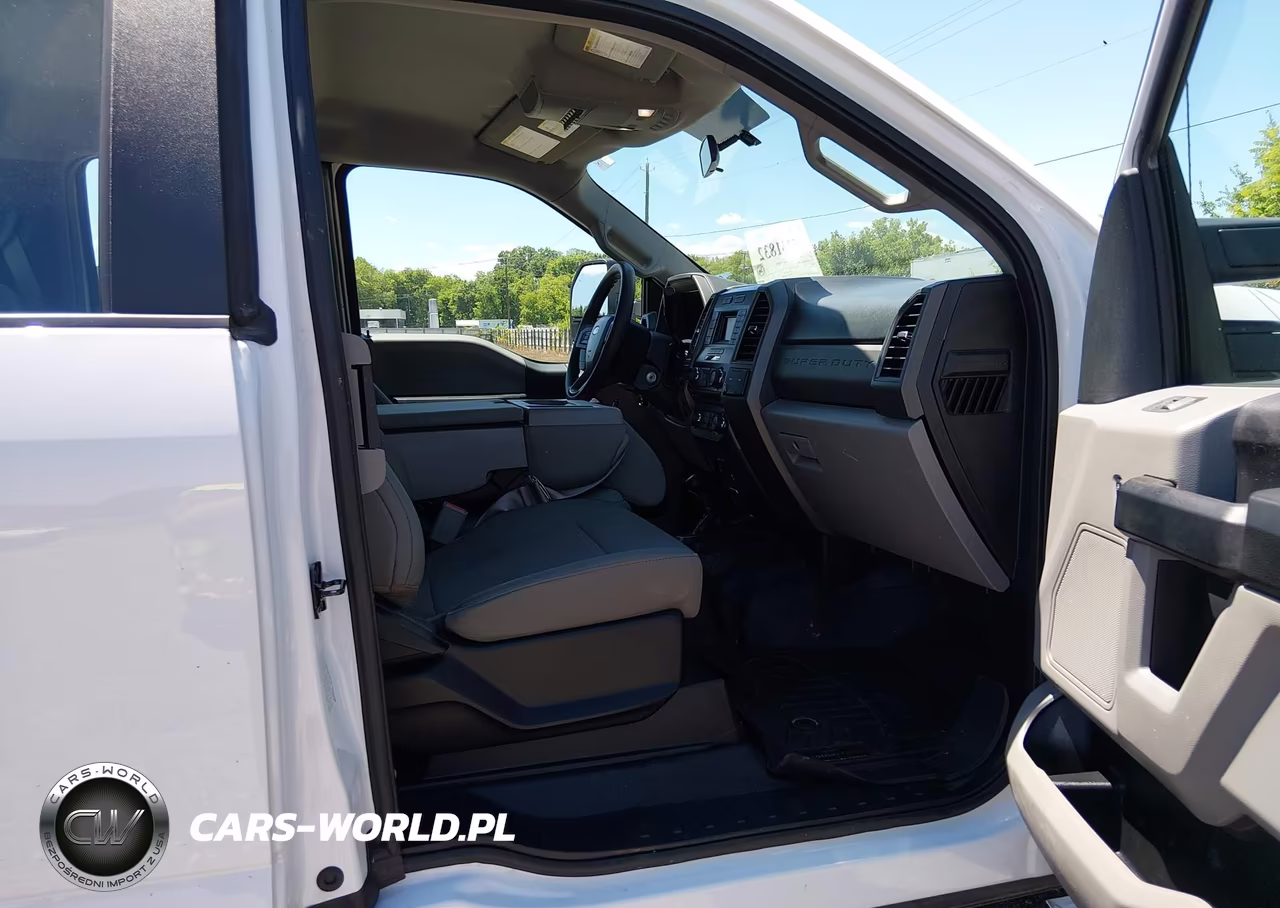 2017 Ford F-450 Chassis Xl VIN:1FD0X4HT9HEE09951 - 5