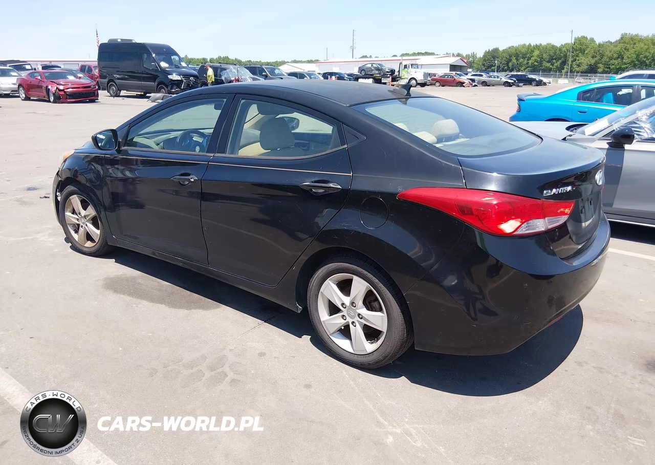 2013 Hyundai Elantra Gls VIN:KMHDH4AEXDU787108 - 3