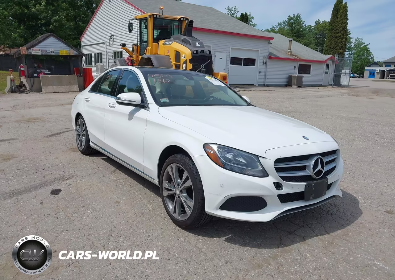 2016 Mercedes-Benz C 300 4Matic – zdjęcie 1 z 16