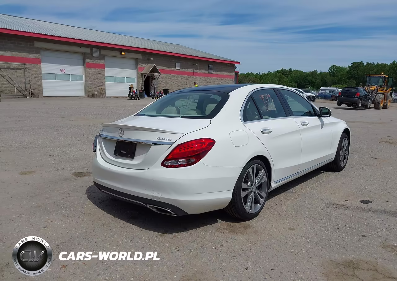 2016 Mercedes-Benz C 300 4Matic VIN:55SWF4KB3GU106189 - 4