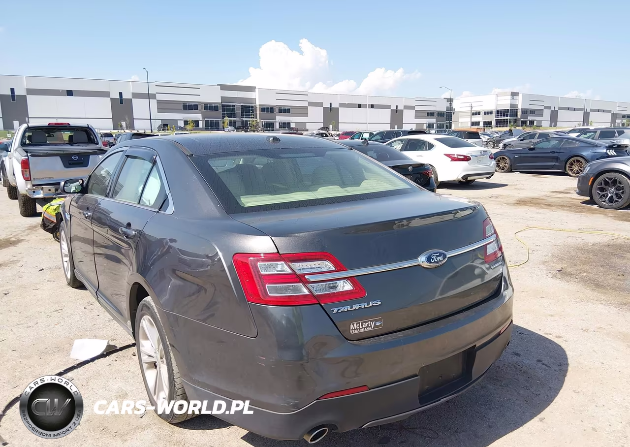 2018 Ford Taurus Se VIN:1FAHP2D83JG134705 - 3