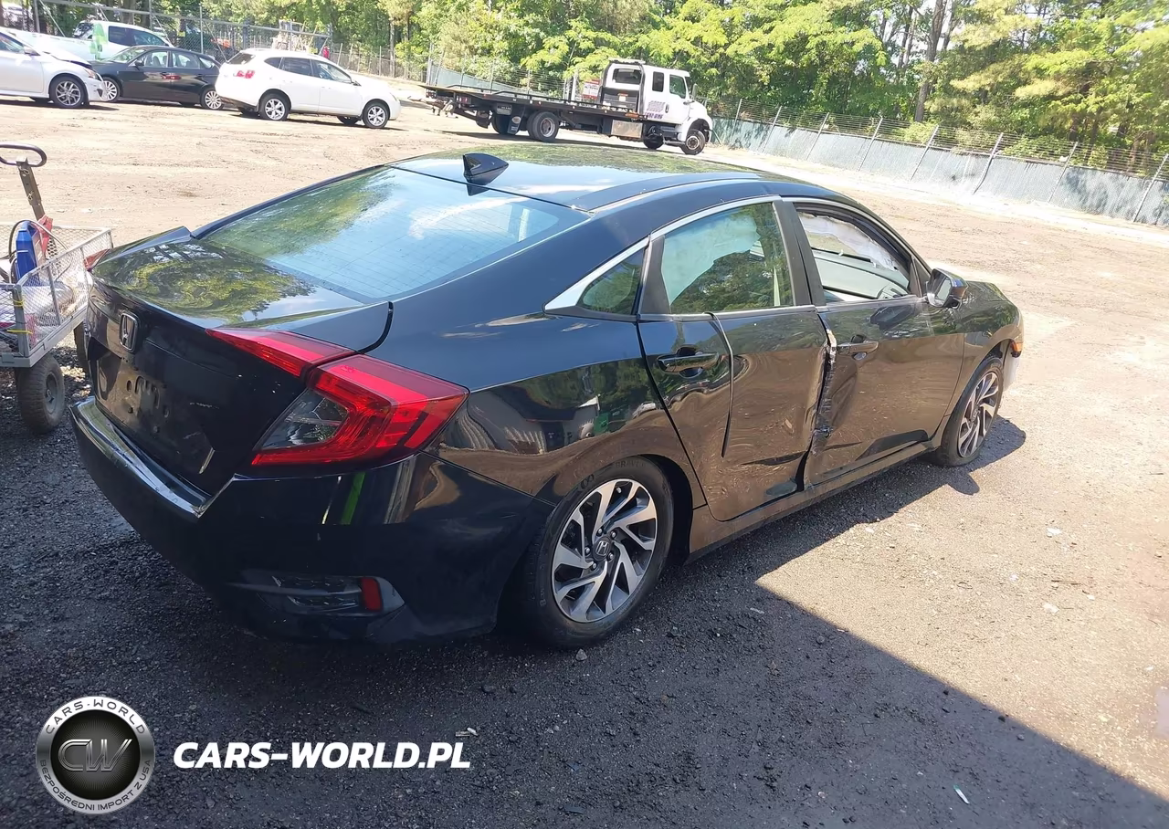 2017 Honda Civic Ex VIN:19XFC2F70HE211977 - 4