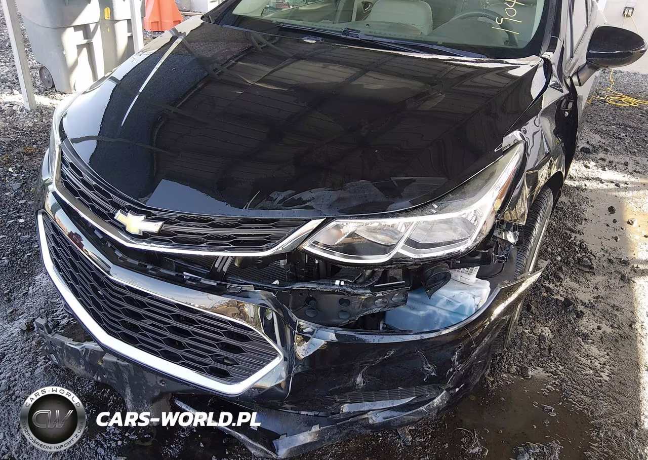 2018 Chevrolet Cruze Ls Auto VIN:1G1BC5SM2J7179396 - 6