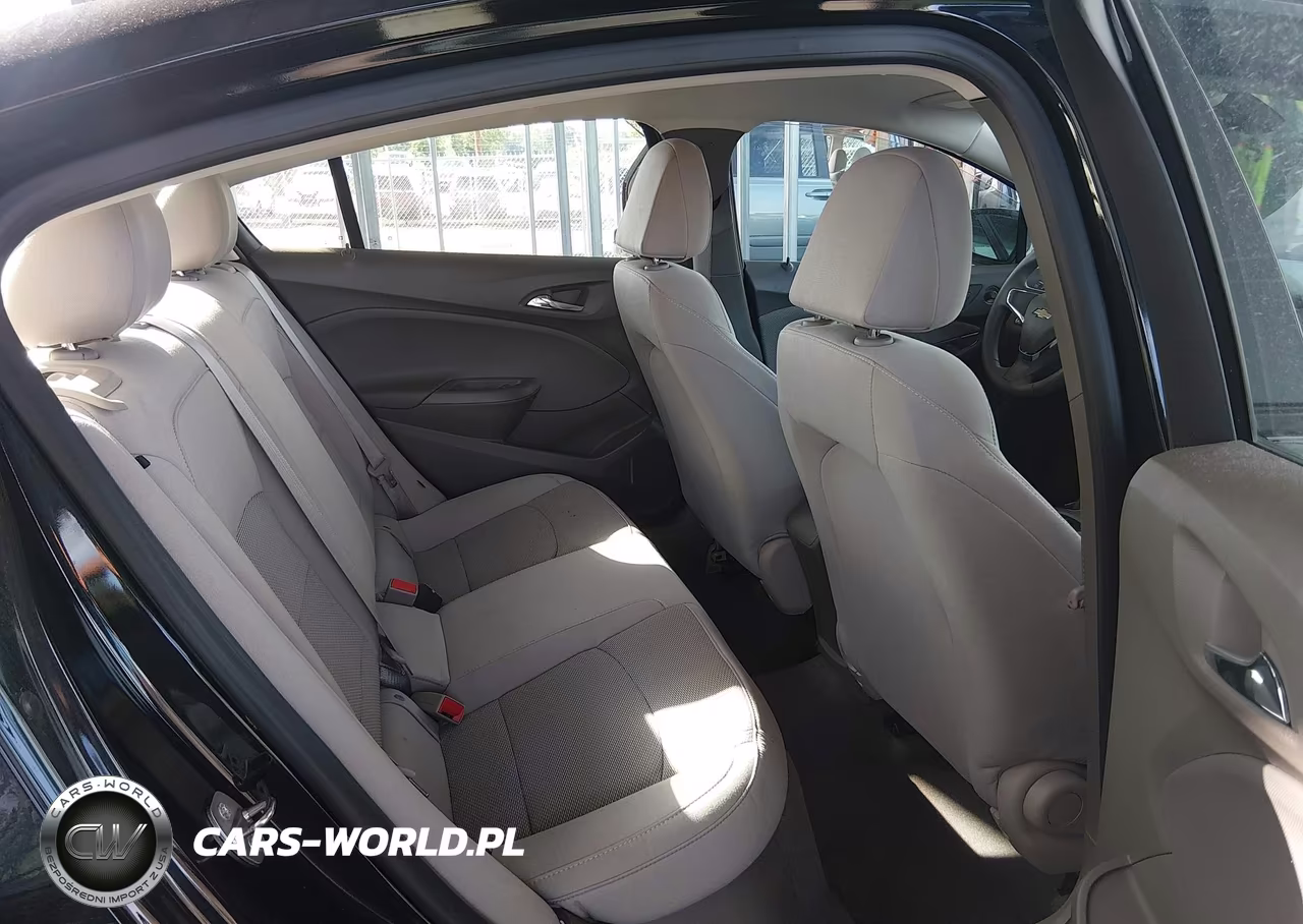 2018 Chevrolet Cruze Ls Auto VIN:1G1BC5SM2J7179396 - 8