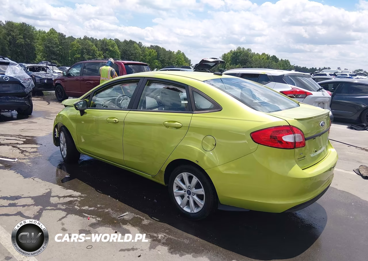 2012 Ford Fiesta Se VIN:3FADP4BJ0CM194224 - 3