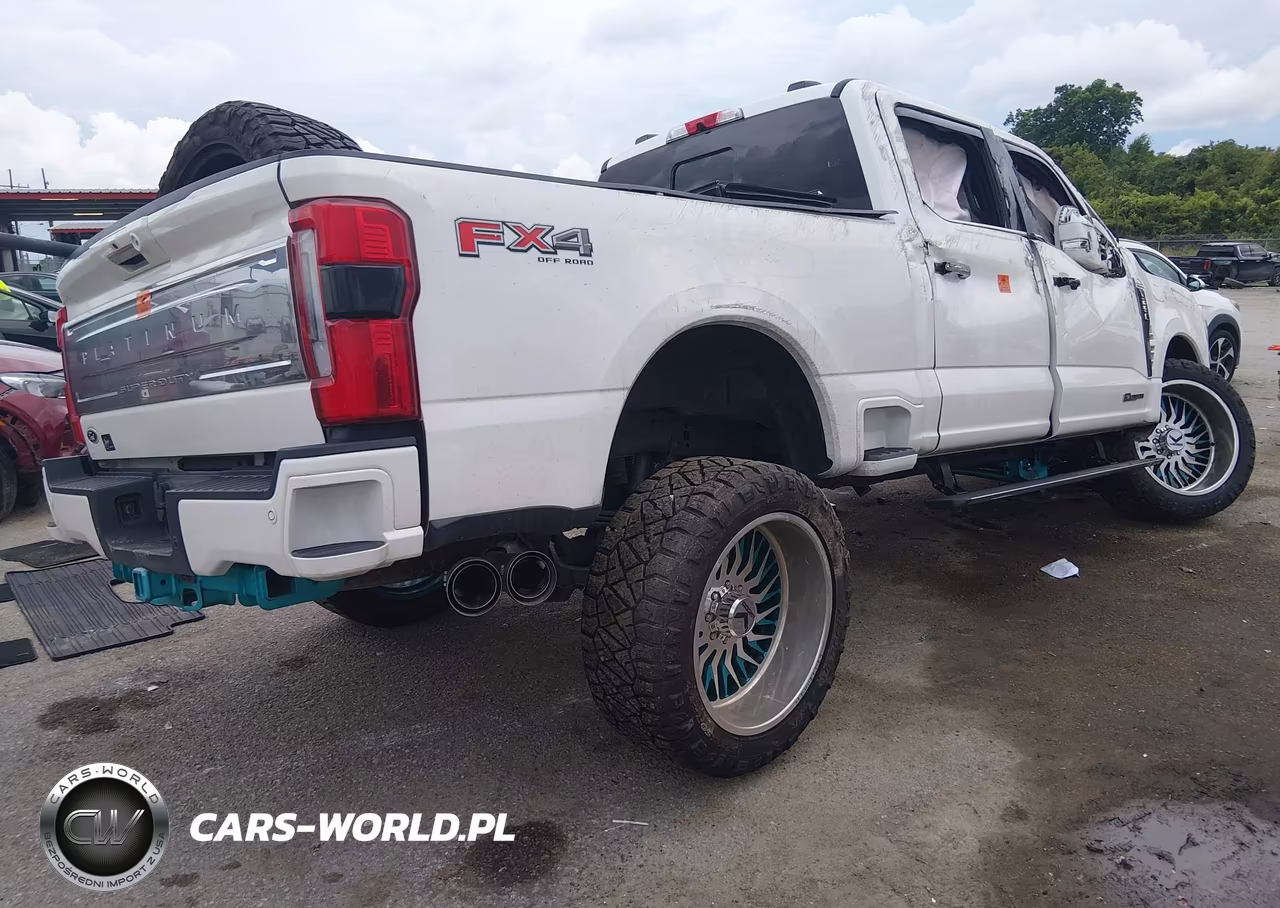 2024 Ford F-250 Platinum VIN:1FT8W2BT8REC94560 - 4