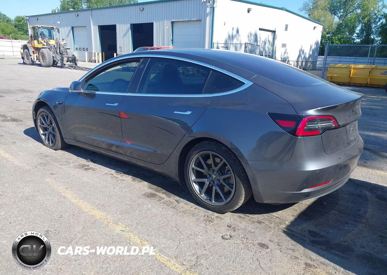 2018 Tesla Model 3 Long Range-Mid Range VIN:5YJ3E1EA1JF002817 - 3