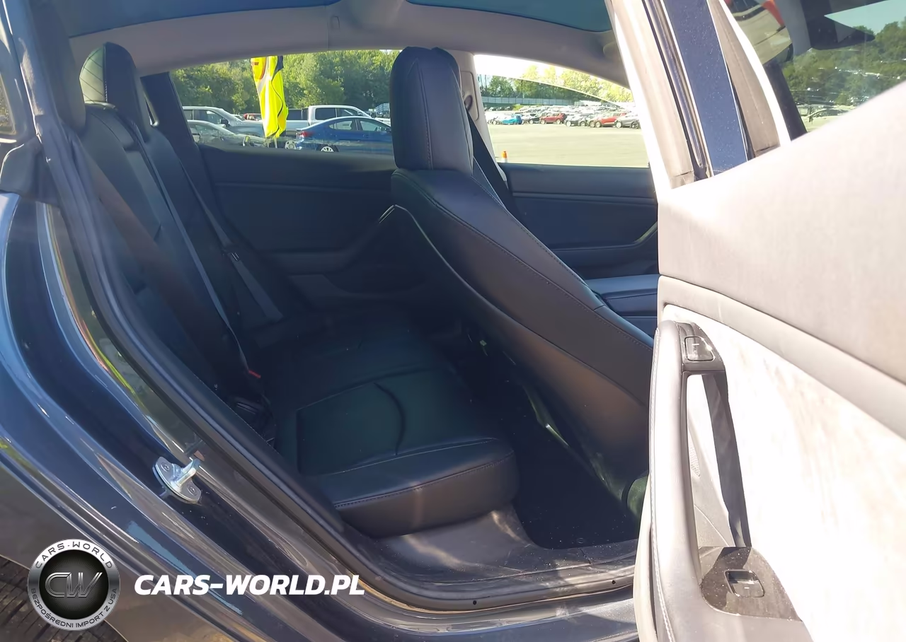 2018 Tesla Model 3 Long Range-Mid Range VIN:5YJ3E1EA1JF002817 - 8