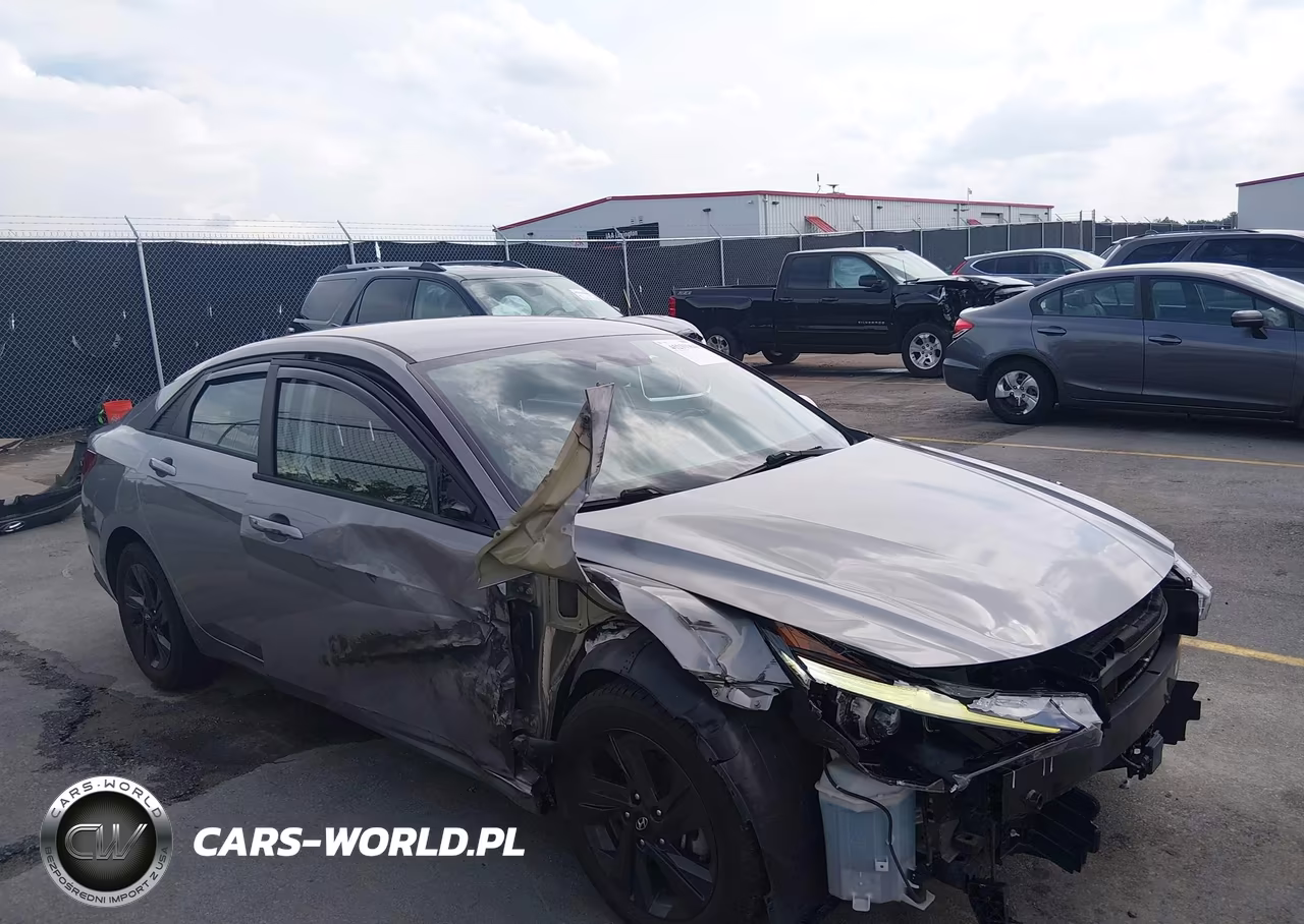 2022 Hyundai Elantra Sel – zdjęcie 1 z 17
