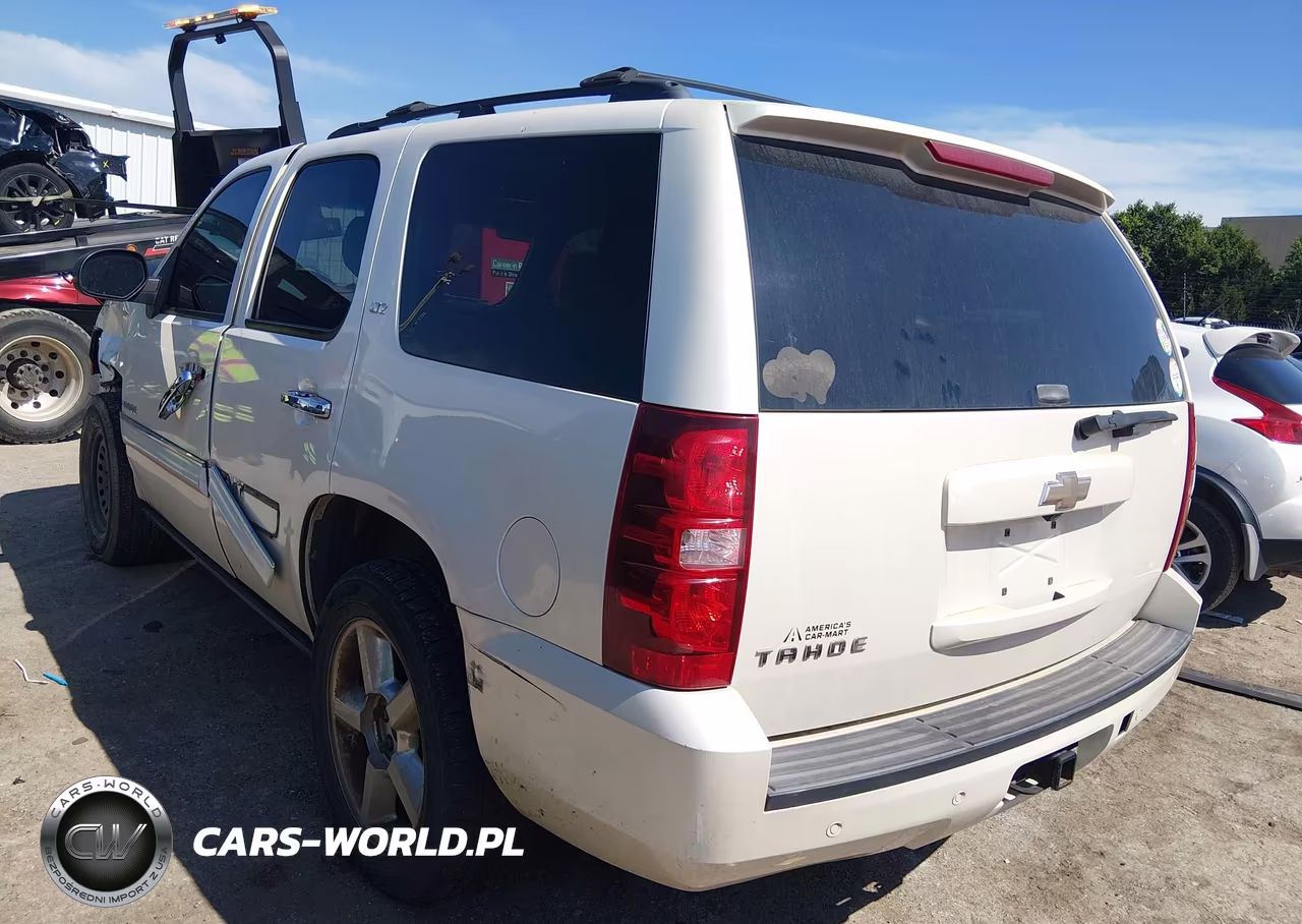 2008 Chevrolet Tahoe Ltz VIN:1GNFC13J78R219838 - 3