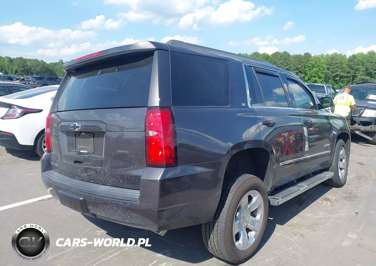 2017 Chevrolet Tahoe Lt VIN:1GNSKBKC2HR226156 - 4