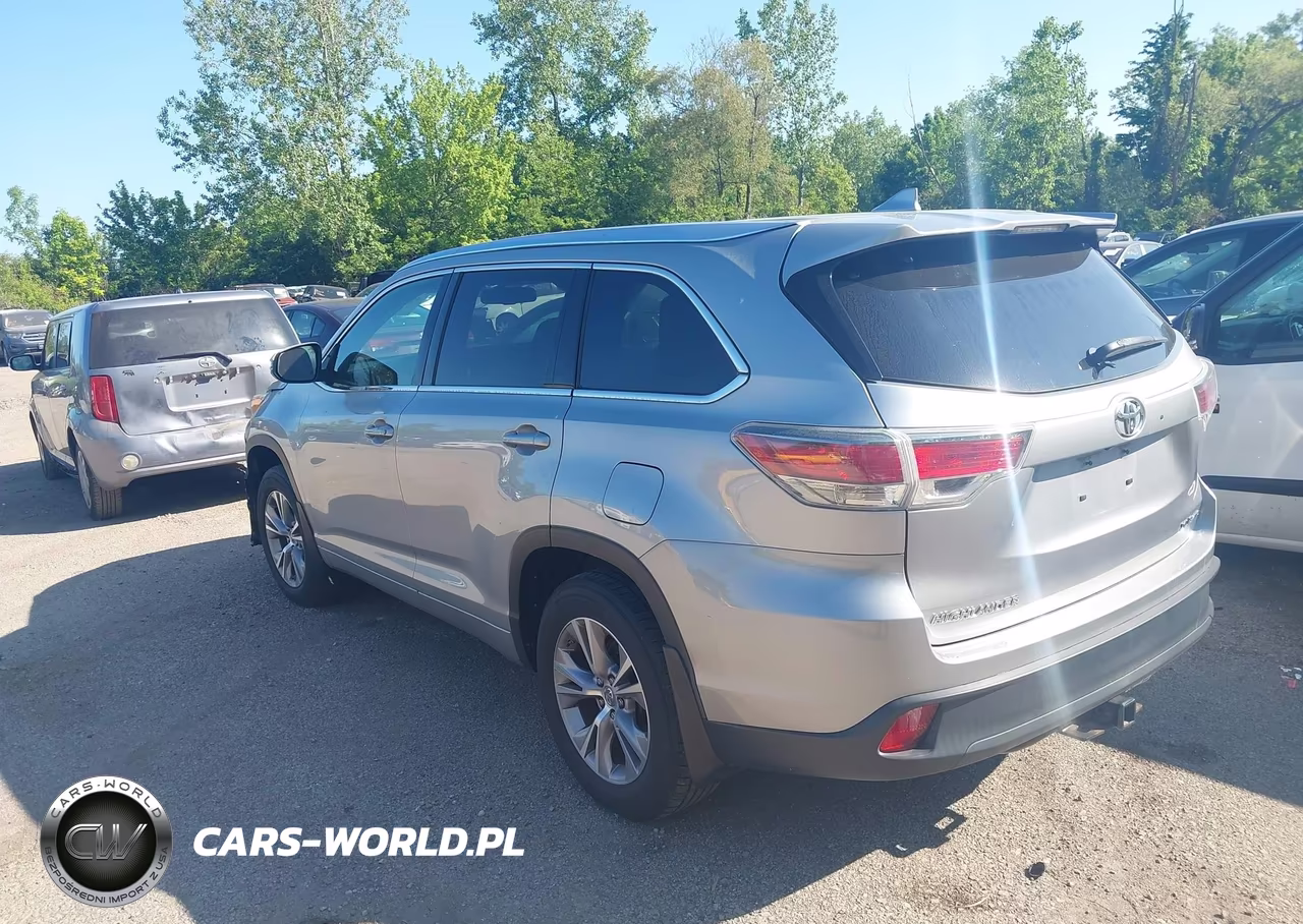 2014 Toyota Highlander Xle V6 VIN:5TDJKRFH1ES039362 - 3