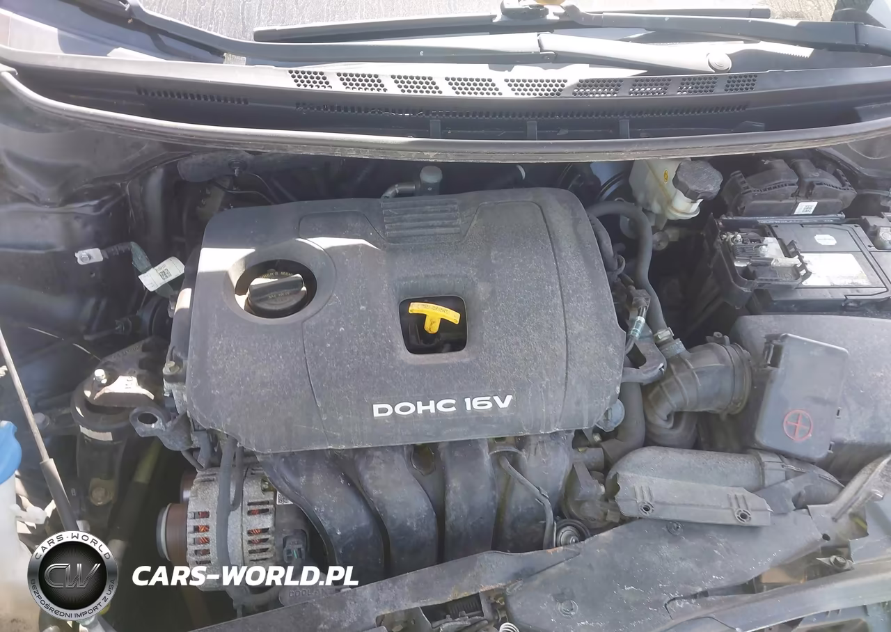 2018 Kia Forte S VIN:3KPFL4A74JE173503 - 10