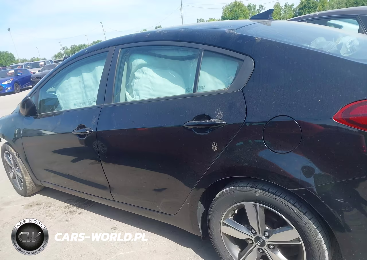 2018 Kia Forte S VIN:3KPFL4A74JE173503 - 14
