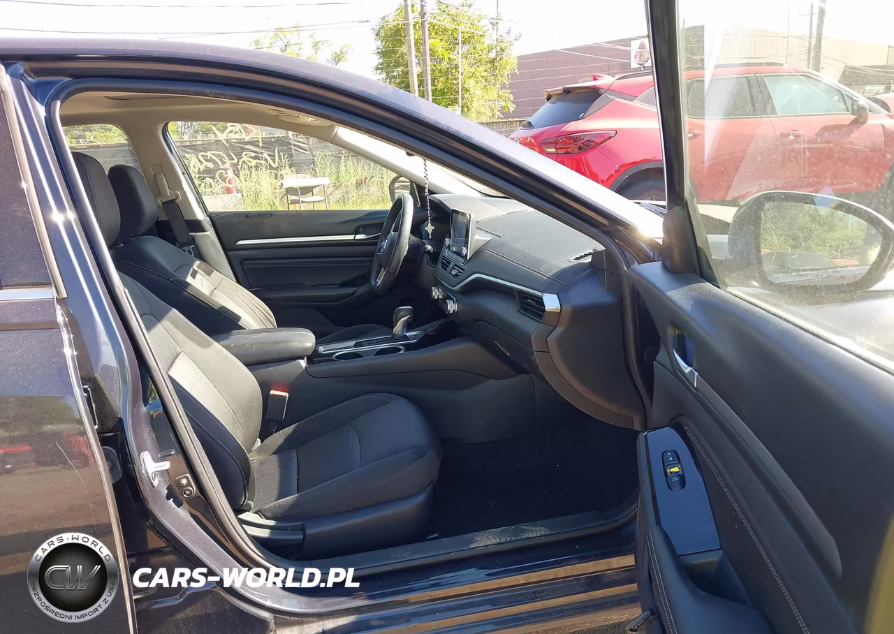 2020 Nissan Altima Sv Intelligent Awd VIN:1N4BL4DW1LC247218 - 5