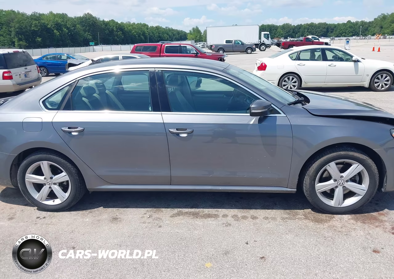 2015 Volkswagen Passat 1.8T Limited Edition VIN:1VWAS7A32FC113145 - 14