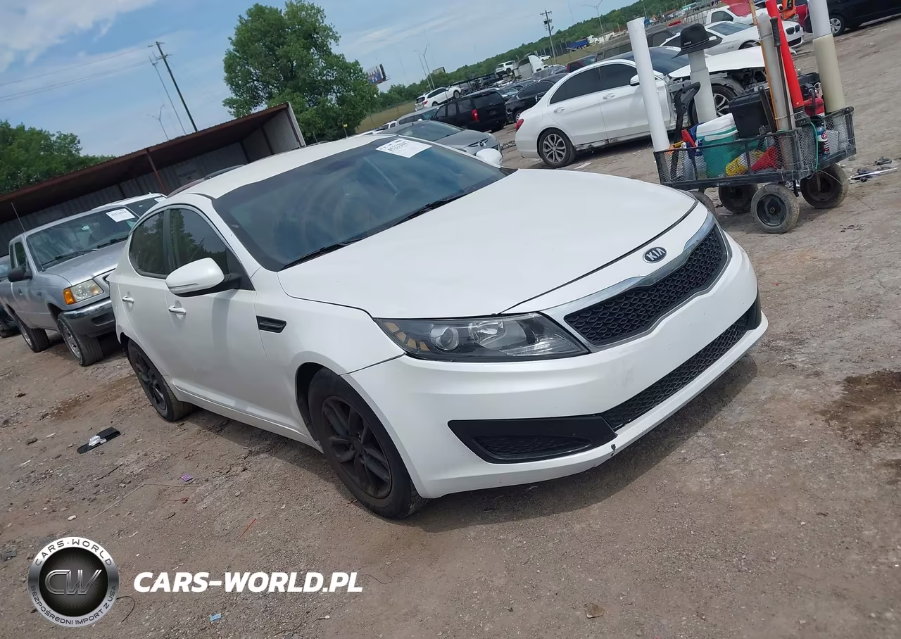 2012 Kia Optima Lx VIN:5XXGM4A72CG038371 - 1