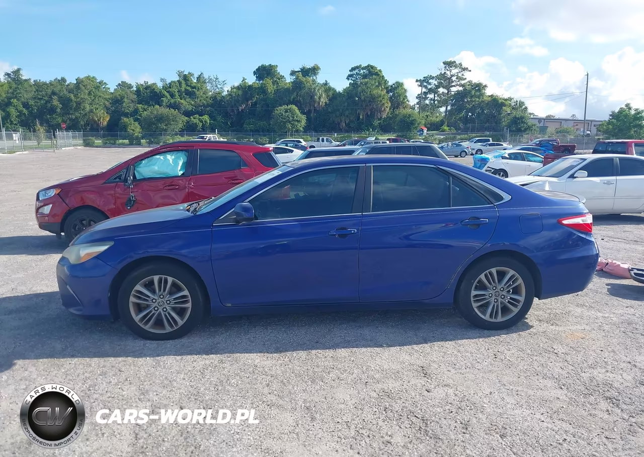 2015 Toyota Camry Se VIN:4T1BF1FK2FU881089 - 14