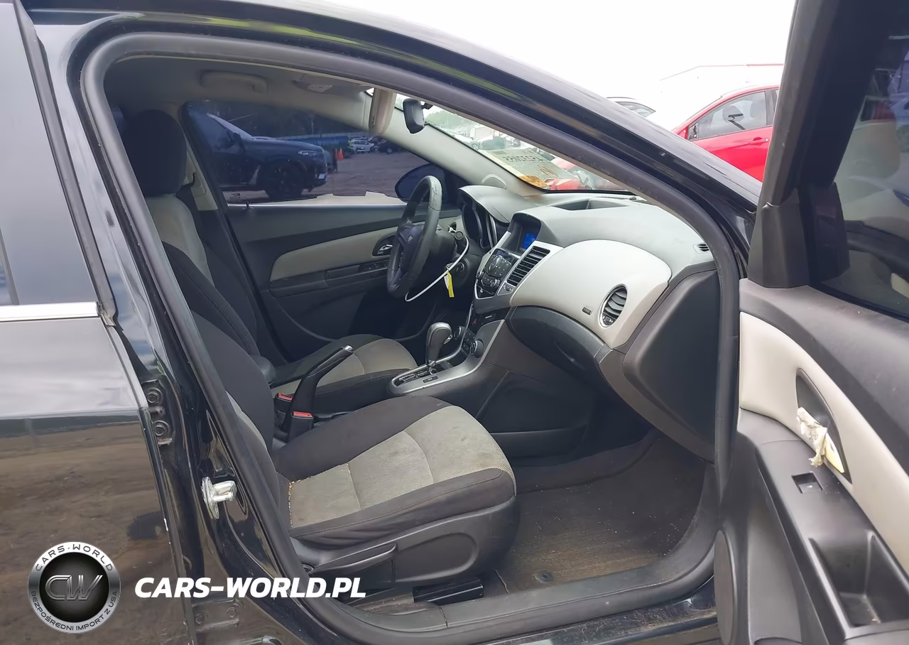 2012 Chevrolet Cruze Ls VIN:1G1PC5SH3C7338048 - 5