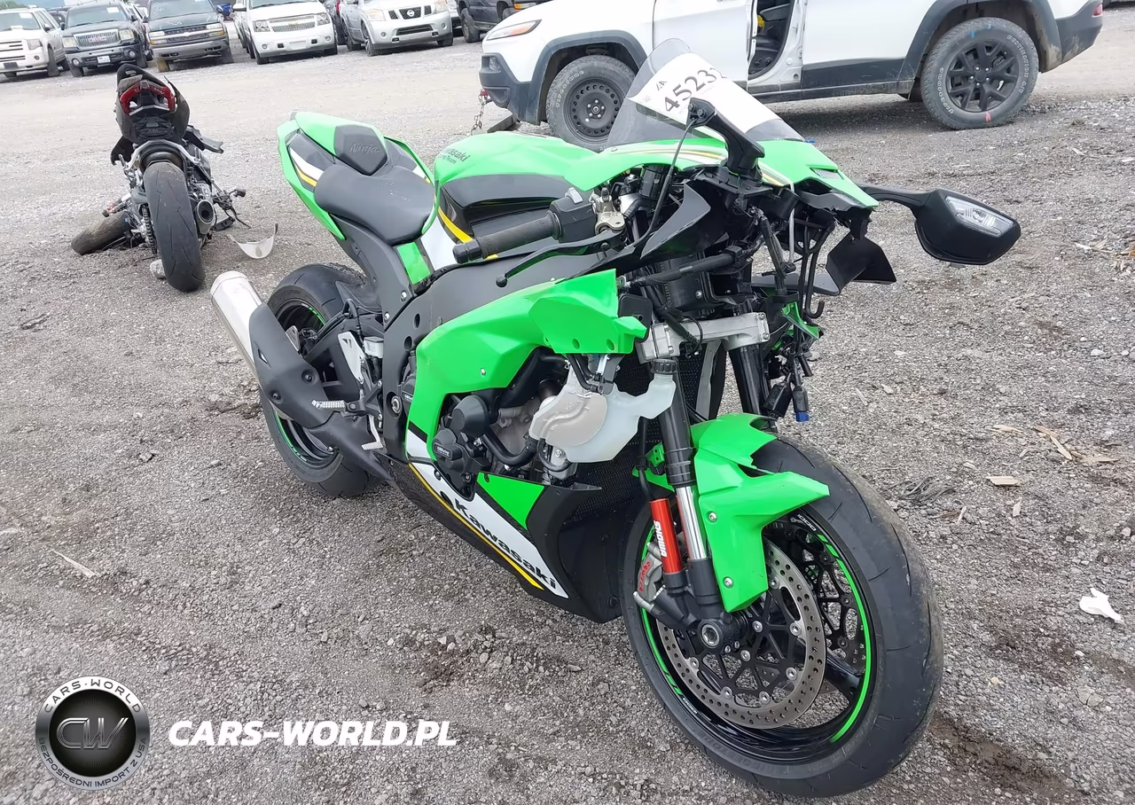 2025 Kawasaki Zx1002 M