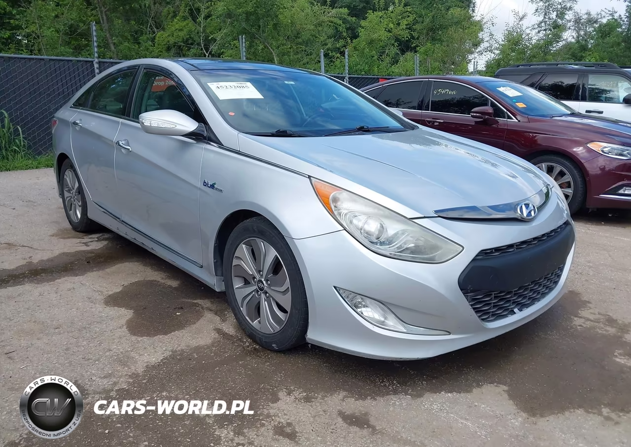 2013 Hyundai Sonata Hybrid Limited – zdjęcie 1 z 10