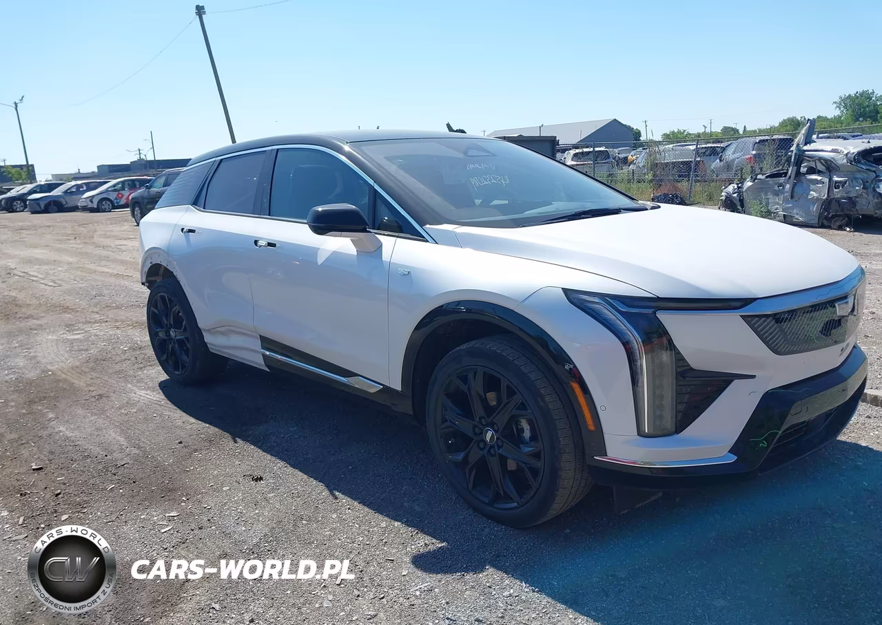2025 Cadillac Optiq Luxury 2 Awd