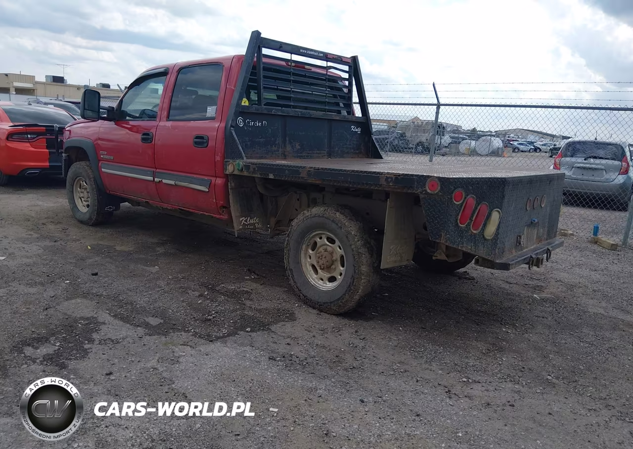 2005 Chevrolet Silverado 2500Hd Ls VIN:1GCHK23225F952105 - 3