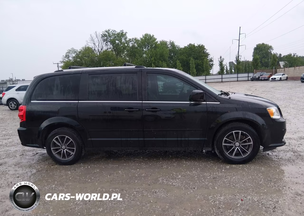 2017 Dodge Grand Caravan Sxt VIN:2C4RDGCG9HR861787 - 13