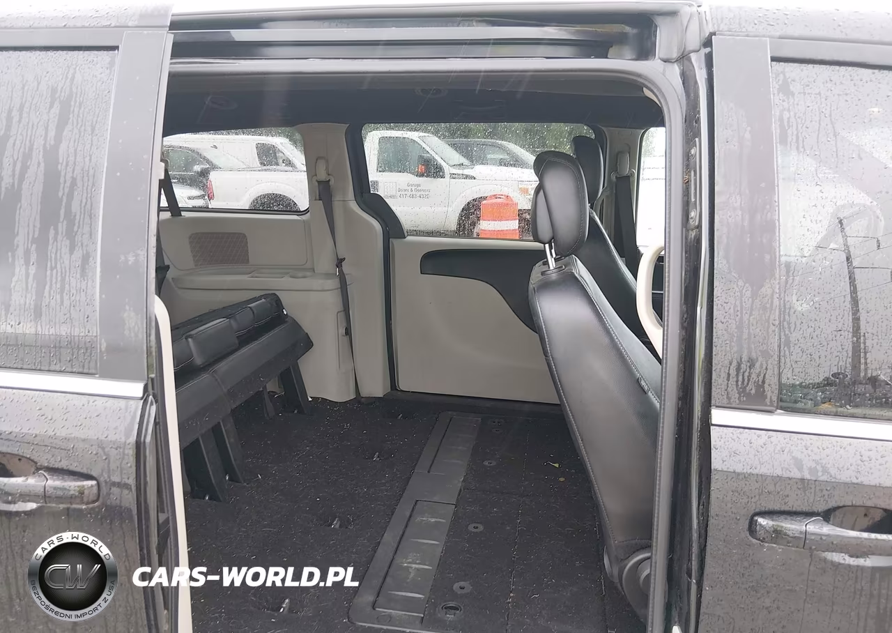 2017 Dodge Grand Caravan Sxt VIN:2C4RDGCG9HR861787 - 8