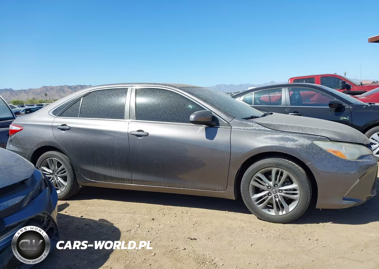 2015 Toyota Camry Se VIN:4T1BF1FK4FU960683 - 13