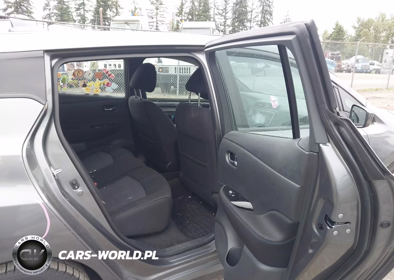 2018 Nissan Leaf Sv VIN:1N4AZ1CP8JC302604 - 8
