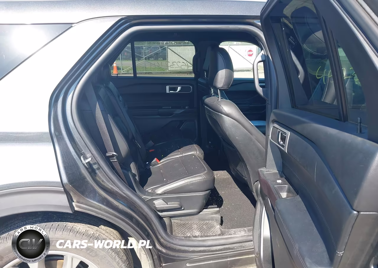 2020 Ford Explorer Xlt VIN:1FMSK8DH9LGA51277 - 8
