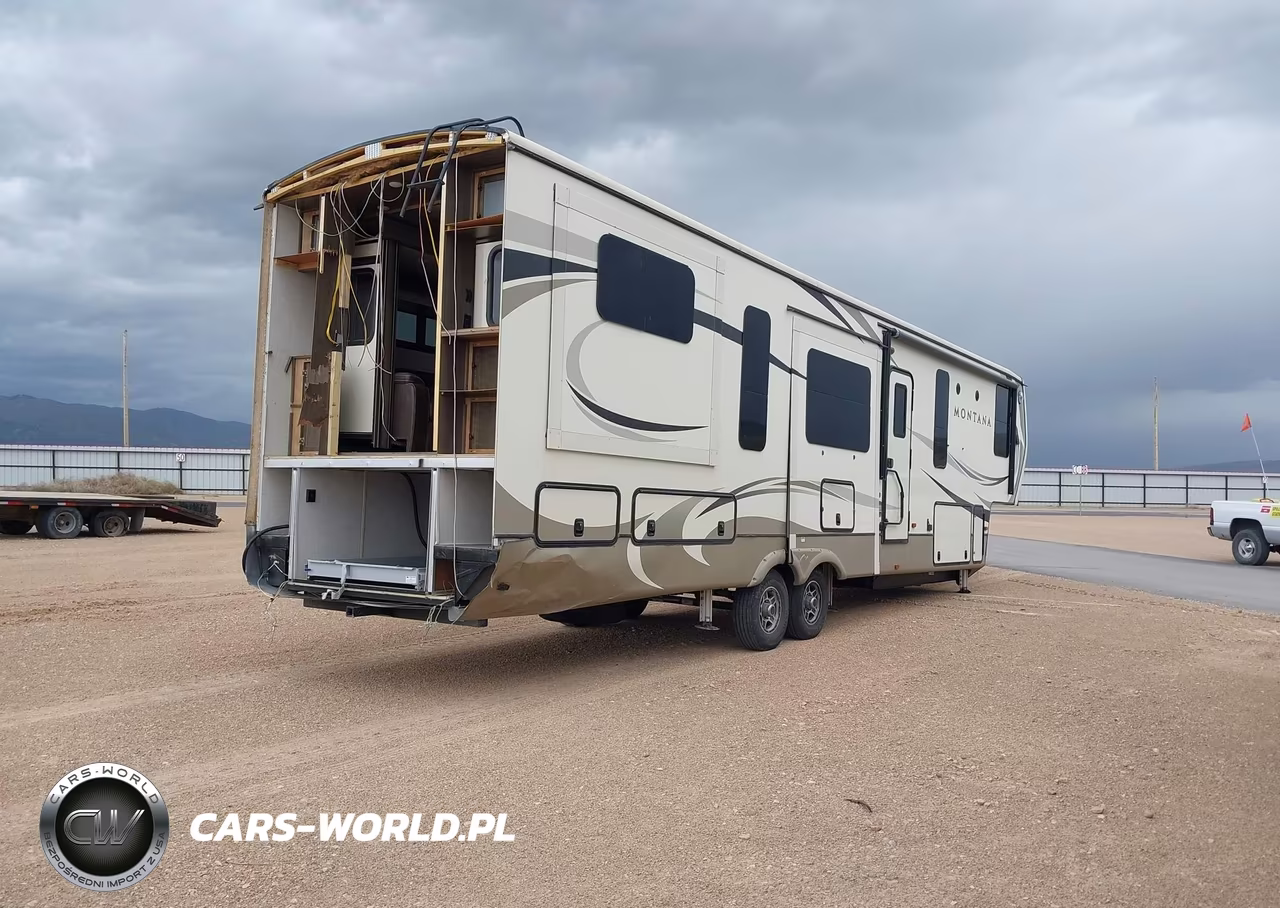 2018 Keystone Rv Other VIN:4YDF37921J4704147 - 4